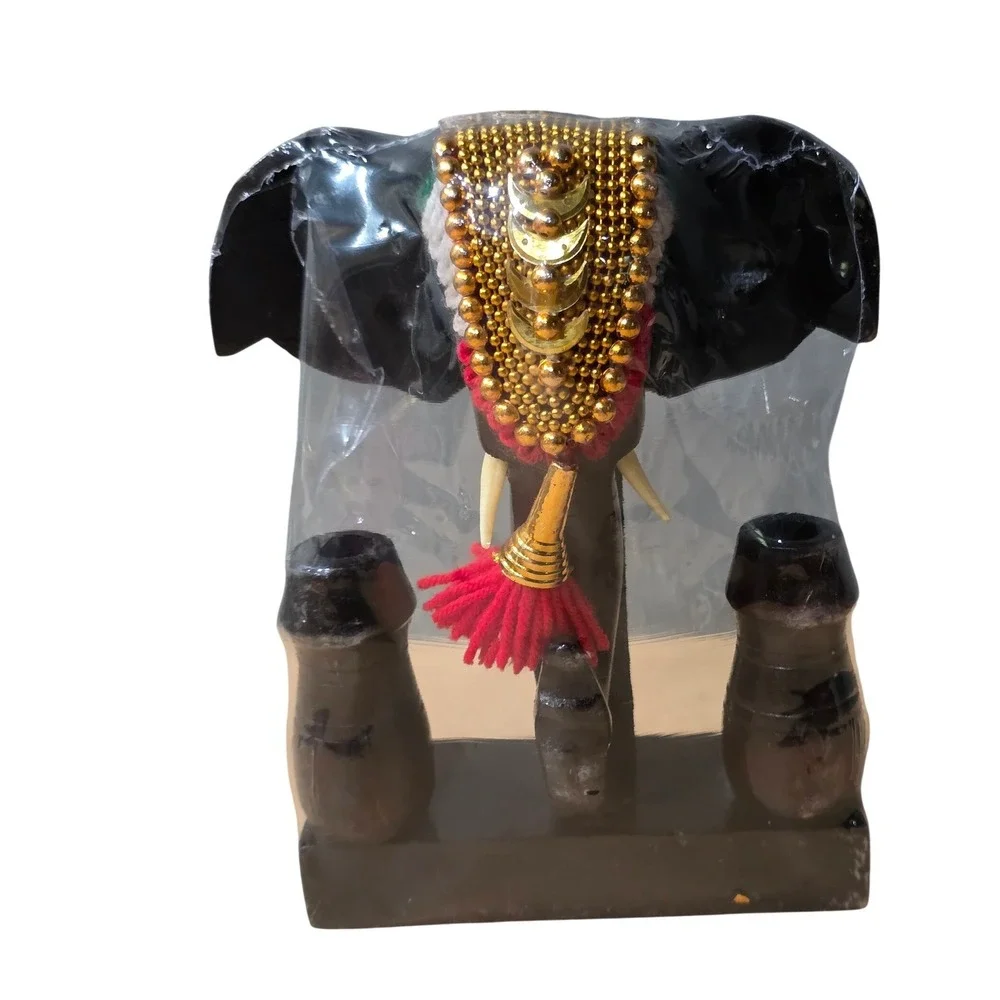 Handcrafted wooden elephant head‎ with nettipattam with pen holder Kerala 6